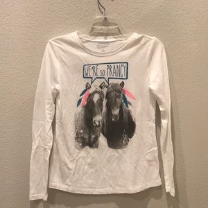 Girls Medium 10/12 long sleeve horse graphic tee